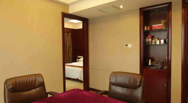 Двухместный люкс Huagang International Hotel