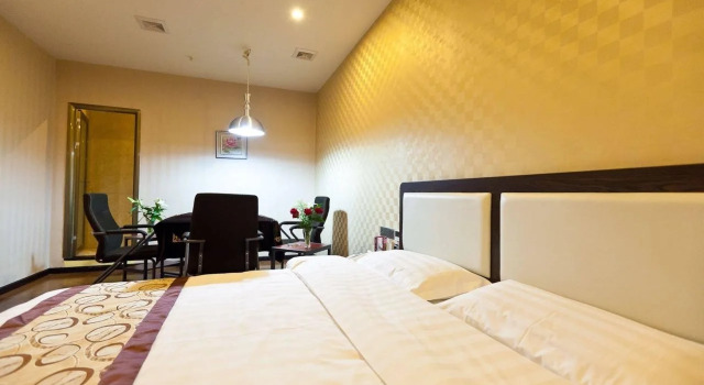 Elan Hotel Wuhan Wangjiawan, Забронировать Отель Отели Hanyang District с парковкой, Парковка