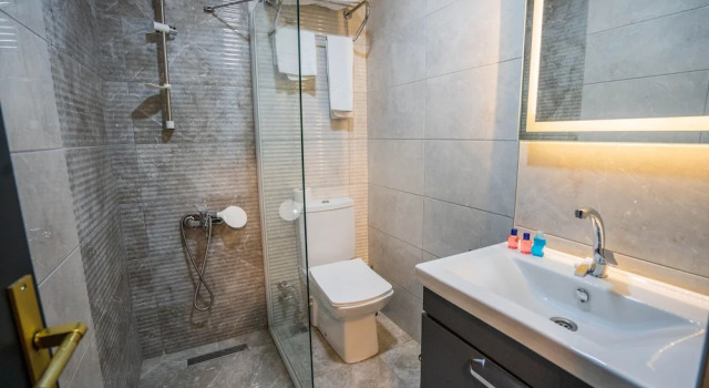 Трёхместный номер Standard Bloom Hotel