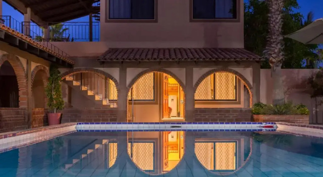 Люкс Loreto Playa Boutique Hotel