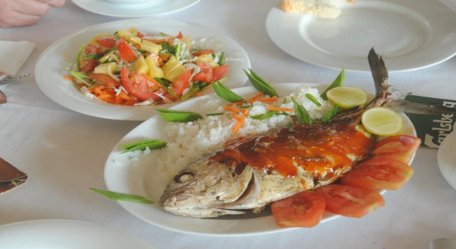 Lily Restaurant and Inn, Забронировать Отель Северная Калутара Округ Калутара, рядом с Пляж Kalatura Beach