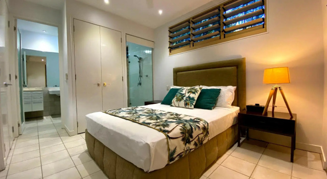 Sanctuary Palm Cove, Book Hotel Palm Cove Cairns Beaches