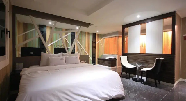 Номер Superior Цокольный этаж с балконом Star Motel