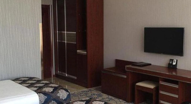 Xinbao Business Hotel, Rezerwuj Hotel Chifeng Inner Mongolia