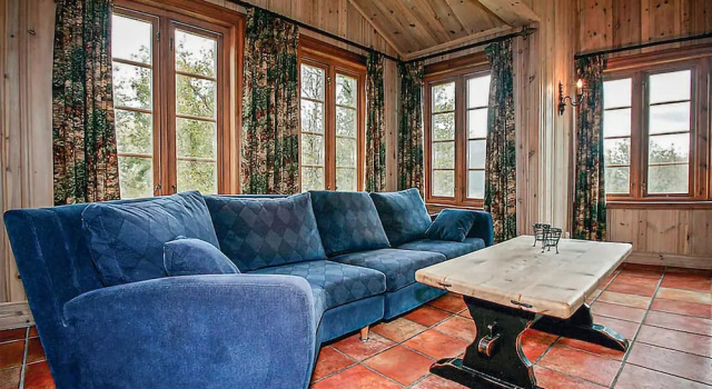 Nice Home in Hemsedal With 5 Bedrooms, Sauna and Wifi, Book Hotel Hemsedal Buskerud, nær Roniheisen