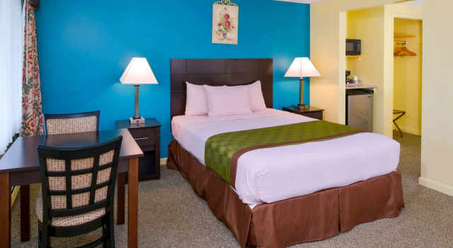Номер Standard Rodeway Inn Orleans - Cape Cod
