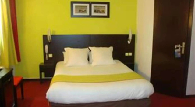 Kyriad Montluçon - Saint Victor, Prenota Hotel Montlucon Allier