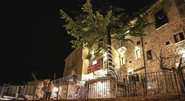 I Templari di Alberona, Book Hotel Alberona Apulien
