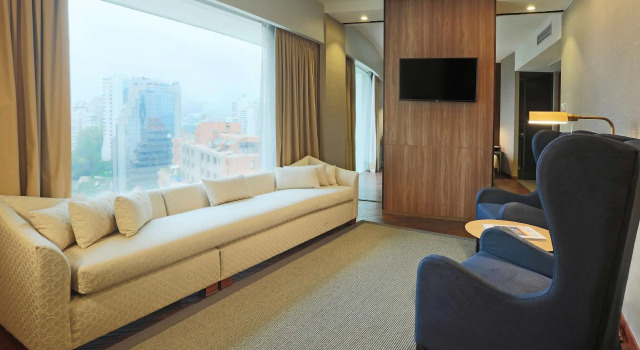 Двухместный полулюкс DoubleTree by Hilton Santiago Kennedy, Chile