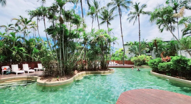 Апартаменты Cairns Luxury Waterfront Apartment
