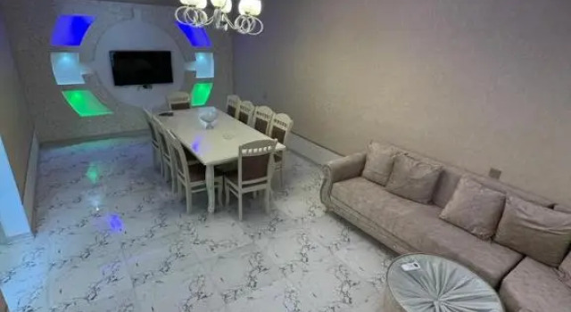 Friend's House