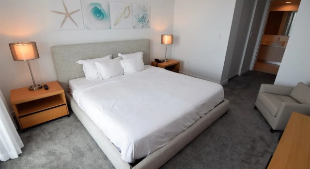 Ocean & Bay View Residence 1 Bed 1 Bath @ Beachwalk Hallandale Beach, Rezerwuj Apartament Hotele w Panhandle Florida z parkingiem, Parking