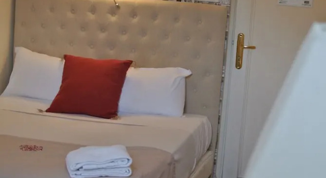 Номер Standard Logis Hôtel Louise de Savoie