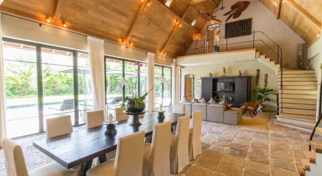Villa Nehal - Luxury 5BR Villa with 20m Pool, Buchen Sie Villa SPA-Hotels in Badung, SPA