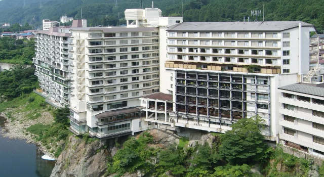 Четырёхместный номер Standard Kinugawa Plaza Hotel
