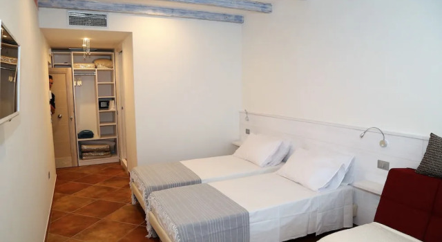 Номер Comfort B&B La Roccia