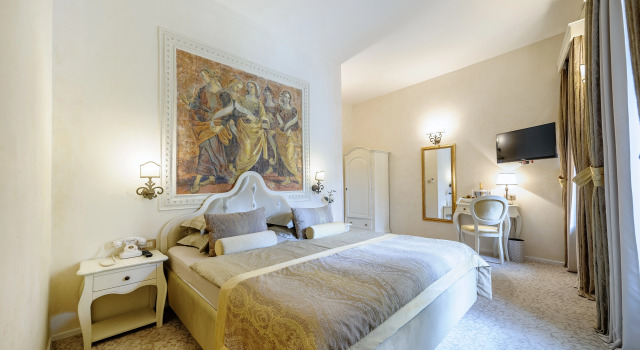 Heritage Hotel Life Palace