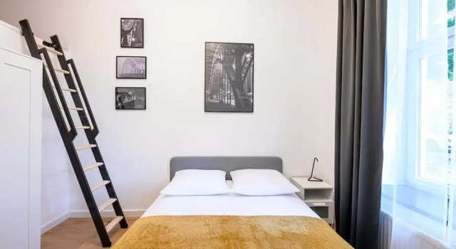 Native Apartments Paulińska 20 Deluxe, Забронировать Апартаменты/квартира Отели Кракова с парковкой, рядом с Церковь Святого Франциска Ассизи, Парковка