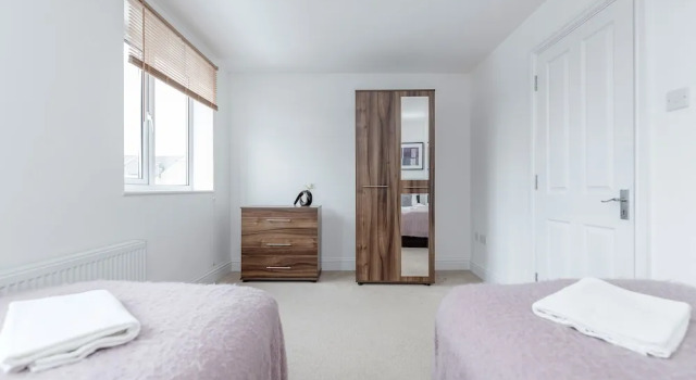Апартаменты Classic Royal Apartments - Heathrow
