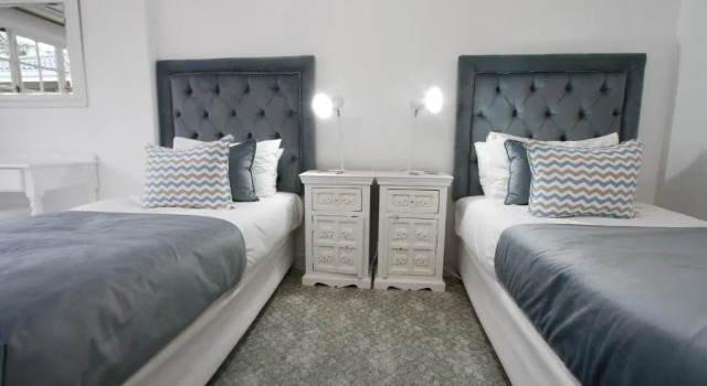 Номер Deluxe Kingston House B&B