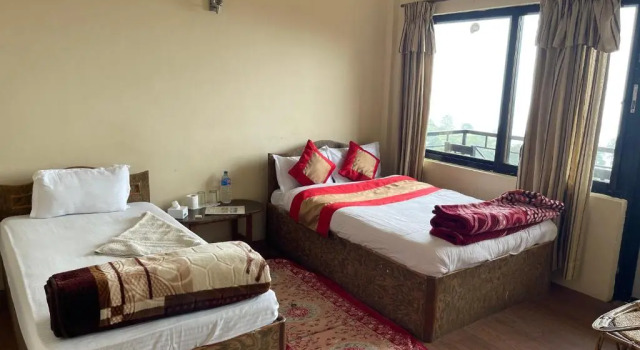 Двухместный номер Standard с видом на горы Hotel Nagarkot Holiday Inn