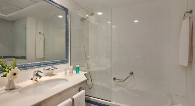 Двухместный номер Standard с видом на бассейн Hipotels Eurotel Punta Rotja Spa-Golf