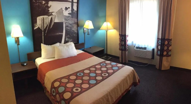 Двухместный номер Standard Super 8 by Wyndham Rochester Mayo Clinic Area