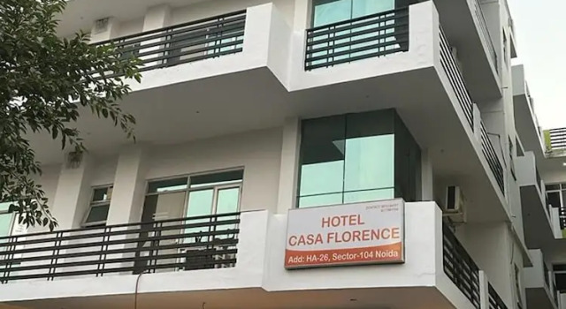 Hotel Casa Florence By GRB, Забронировать Отель Нойда штат Уттар-Прадеш