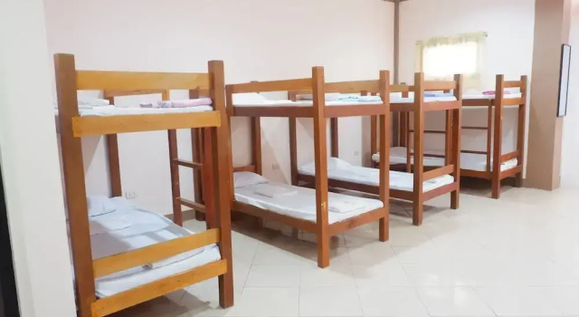 Студия Magsaysay Hillside Resort powered by Cocotel