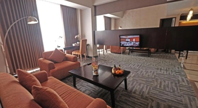Sviitti Pandanaran Hotel