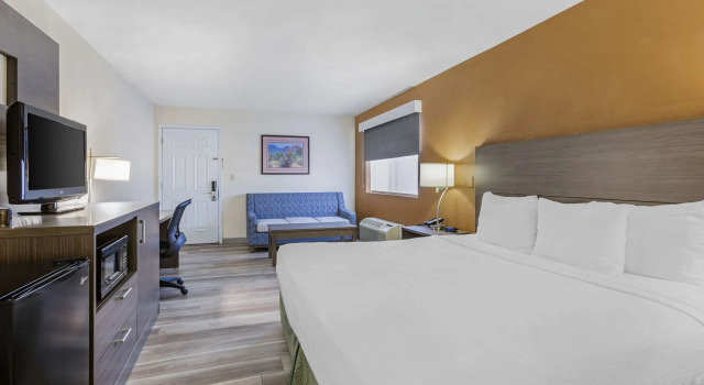 Двухместный люкс Best Western Superstition Springs Inn