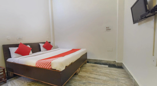 Hotel Shree Laxmi Palace By OYO Rooms, Varaa Hotelli Mājra Uttarakhand