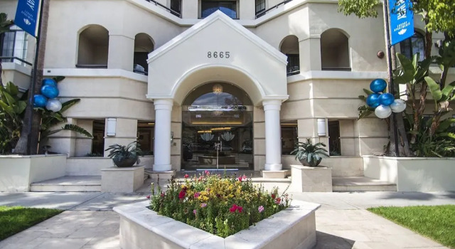 Beverly Hills luxury 2 Bed 2 Bath, Забронировать Отель Отели Лос-Анджелеса 4 звезды, рядом с Торговый центр Beverly Center, 4*