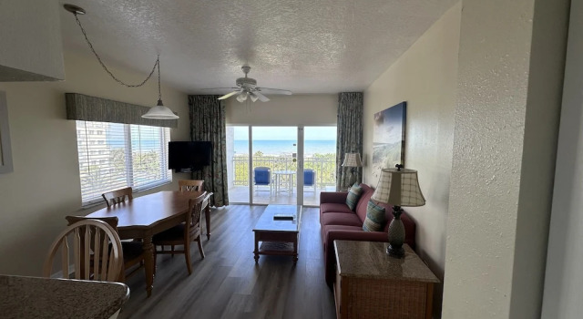 Номер Standard c 1 комнатой с видом на океан Discovery Beach Resort