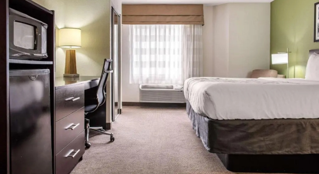 Люкс Sleep Inn & Suites Columbus South