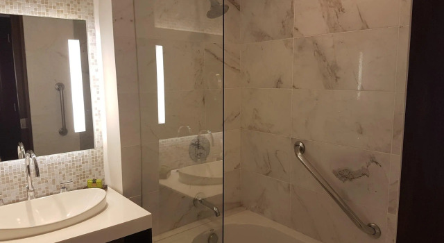 Номер Classic с видом на озеро InterContinental Managua at Metrocentro Mall by IHG