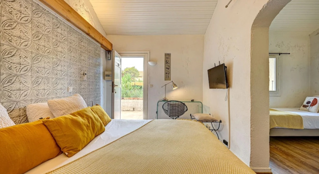 Семейный люкс с 2 комнатами Contact Hôtel Le Provence