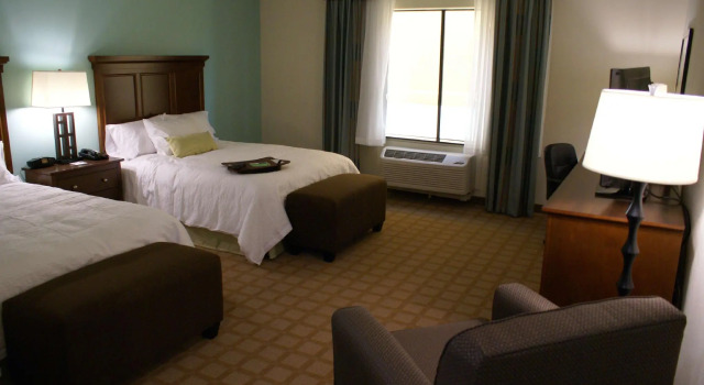 Standard- firedobbelt værelse Hampton Inn & Suites Center