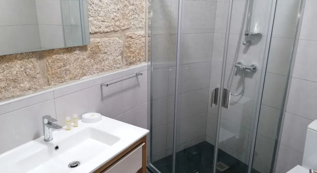 Двухместный номер Standard ALOJAMENTO GIRASSOL - Guest House - Quarto com casa de banho privativa