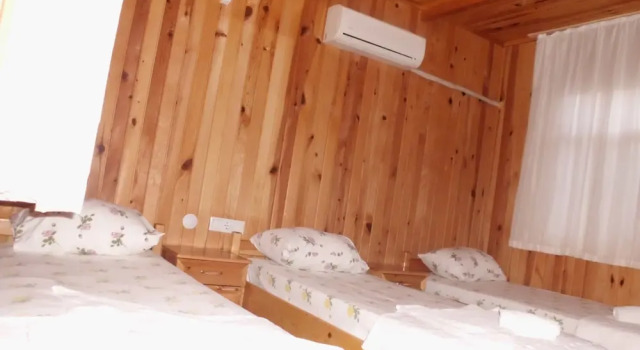 Трёхместное бунгало с балконом Olympos Orange