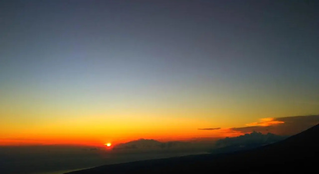Тент Bukitsari Sunrise Glamping