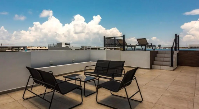 Апартаменты Standard Splash Pool, Rooftop Terrace, Patio, Beach 4 Blks