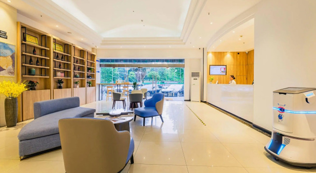 GreenTree Inn JiuJiang Railway Station QianhongXiang Hotel, Reservar Hotel Hotéis baratos em Jiujiang