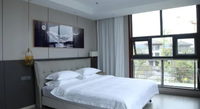 Люкс Deluxe Fenghuangtai Holiday Hotel Junan Lingang Development Zone