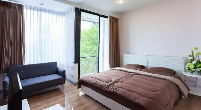 Номер Standard с балконом Coffee Station Hostel