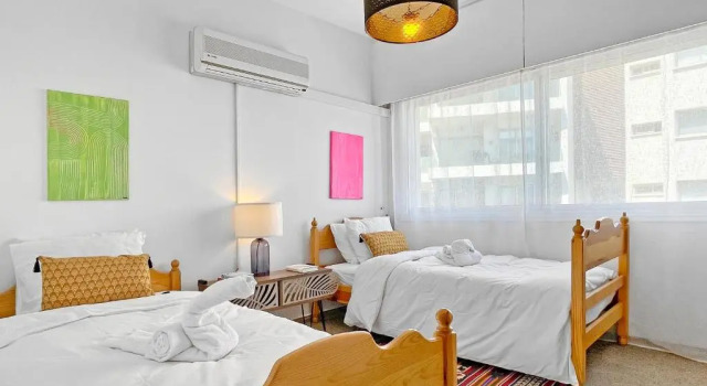 2BR SEAFRONT Apt in city center close to the beach, Book Apartment Larnaka Larnaca Region