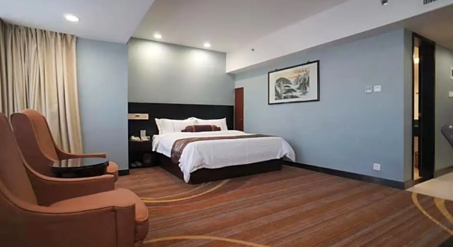 Двухместный номер Deluxe Skyline Plaza Hotel Guangzhou