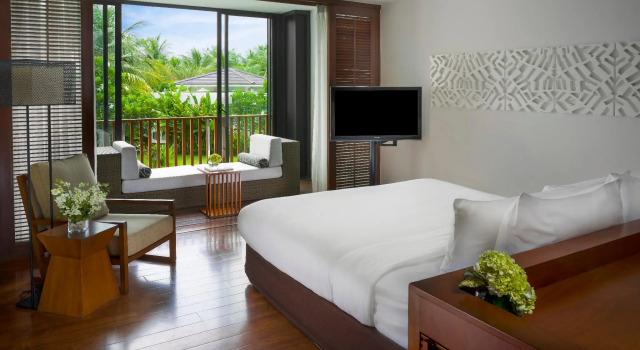 Номер Deluxe с балконом и с видом на океан Sunrise Premium Resort Hoi An