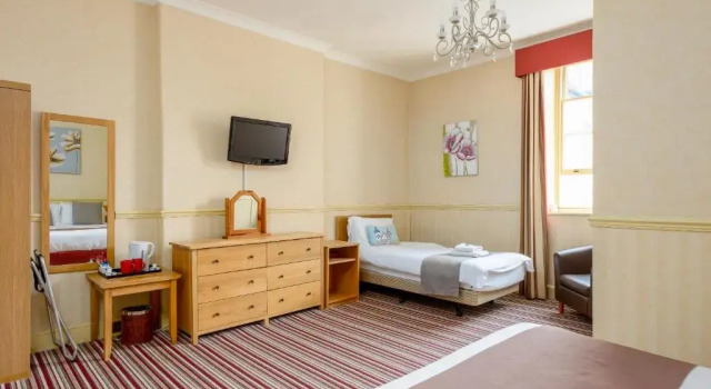 Трёхместный номер Standard Hotel Prince Regent
