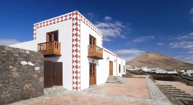 Коттедж Casa Rural Hero With 5 Bedrooms and 4 Bathrooms